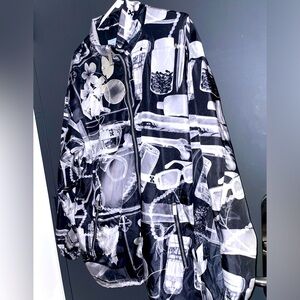 Men’s XL “Off White” x-ray print reversible hooded windbreaker